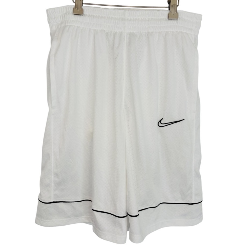 Nike Fastbreak Dri-Fit White Basketball Shorts with Black Trim Size Youth Medium